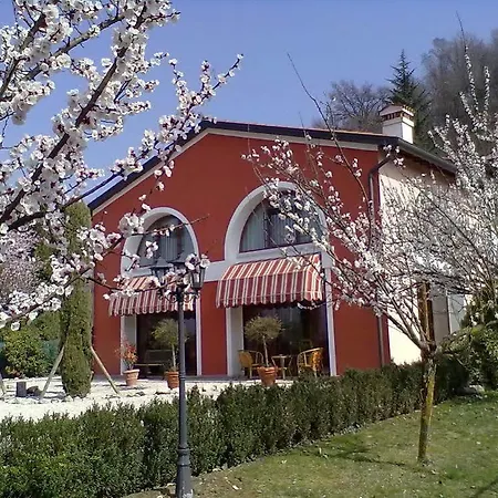 Bed and breakfast Country Il Melo 2*
